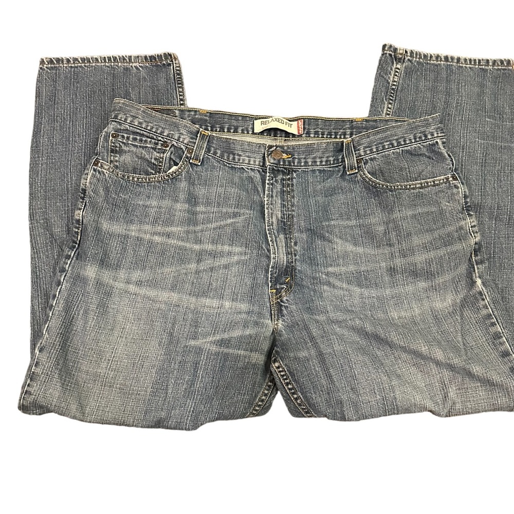 Big and Tall Men’s Levi’s 550 Jeans size 44 X 32